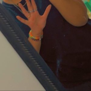 Meet your Posher, Ezekial